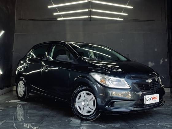 CHEVROLET ONIX 1.0 MPFI JOY 8V FLEX 4P MANUAL CHEVROLET ONIX 1.0 MPFI JOY 8V FLEX 4P MANUAL